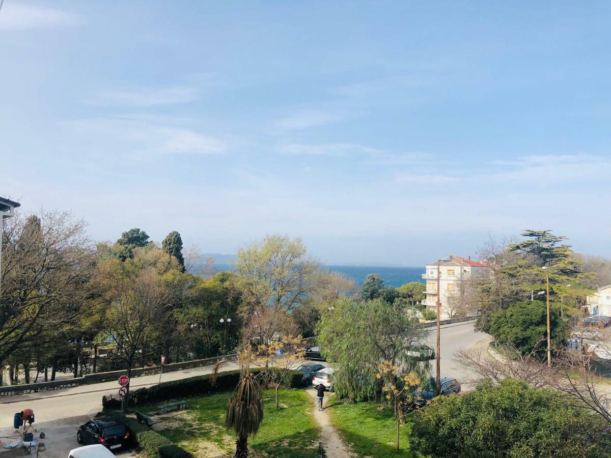 Kolovare Beachfront Apartment Задар Екстериор снимка