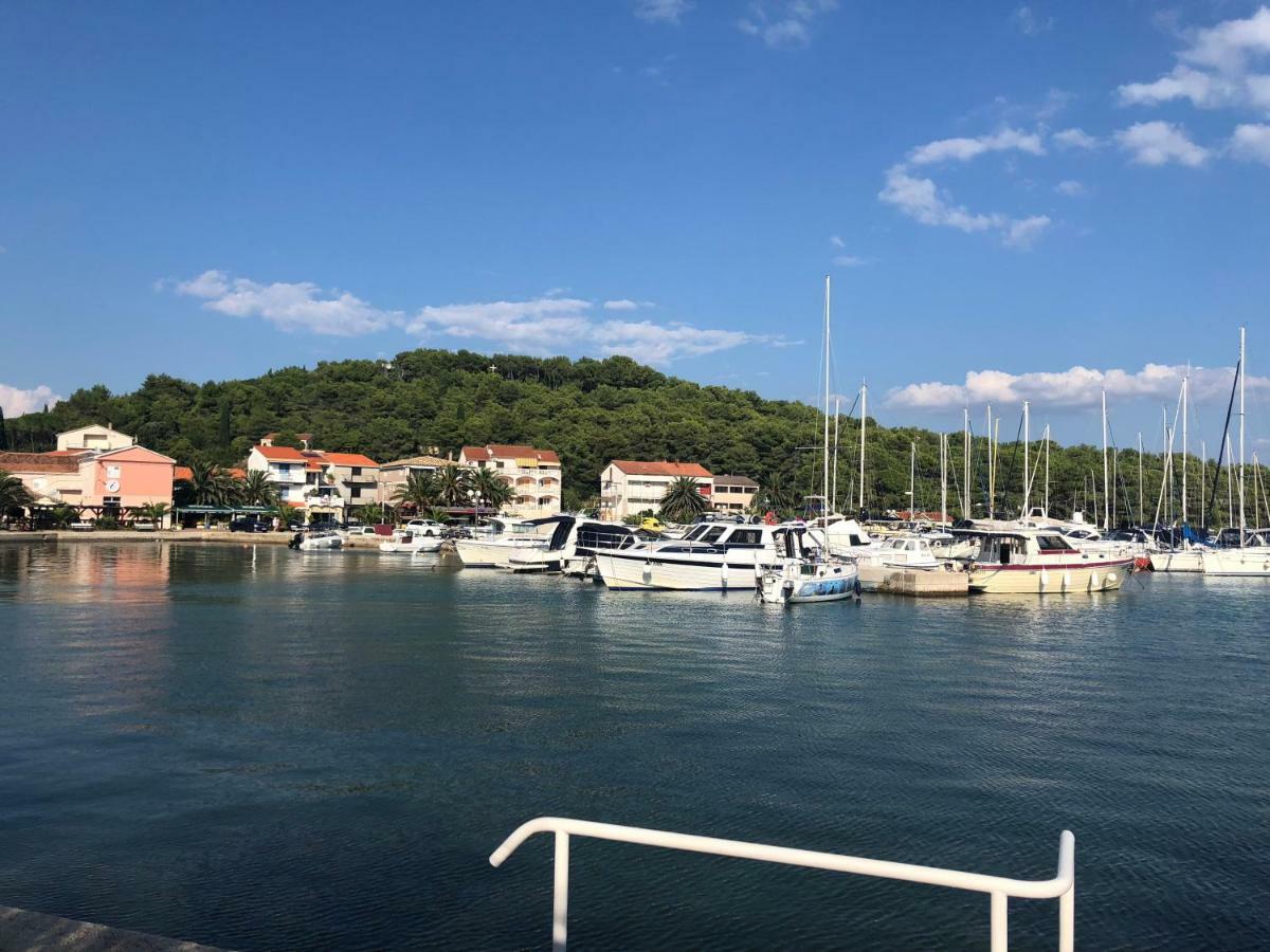 Kolovare Beachfront Apartment Задар Екстериор снимка